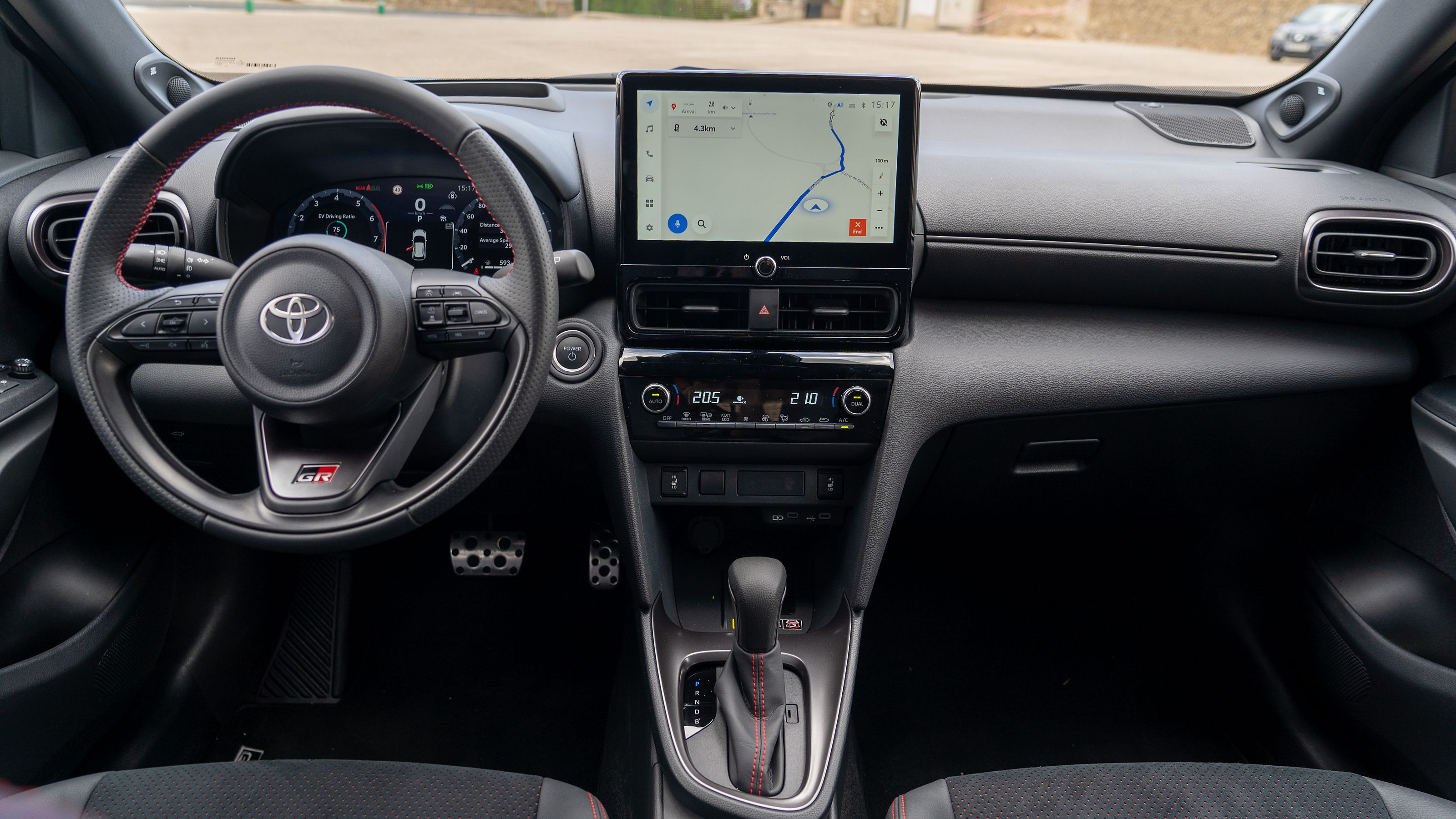 Toyota Yaris Crossin sisustus