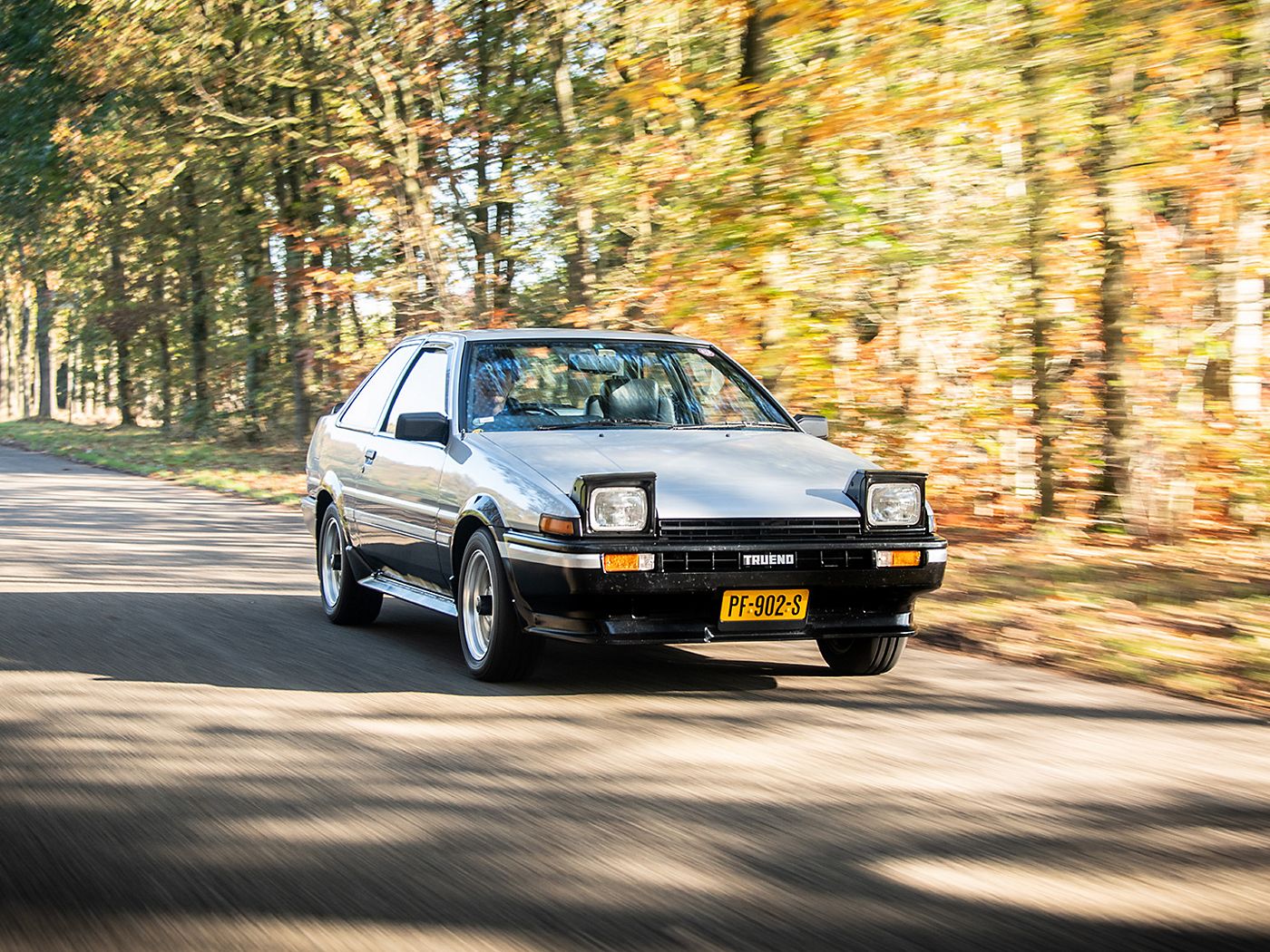 [Image: AEU86 AE86 - Banpei's two door panda Trueno from Japan]