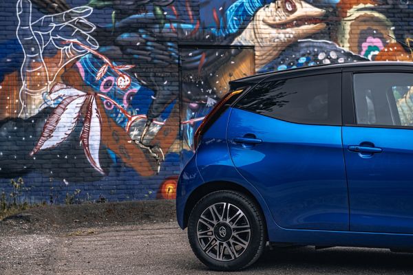Toyota, Aygo, zijaanzicht, blauw, exterieur