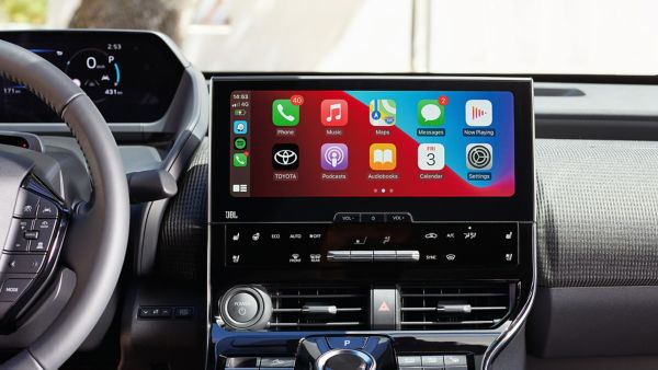 Toyota, Bz4X, interieur, display