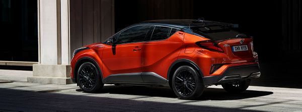 Toyota C-HR, exterieur, linksachter, oranje