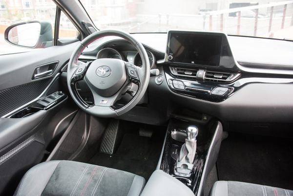 Toyota C-HR, interieur