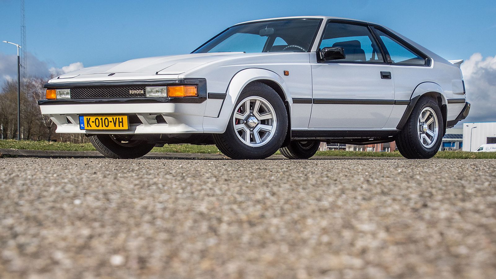Toyota Celica Supra, exterieur, linksvoor, wit, geposeerd