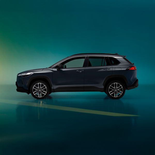 Toyota, Corolla, Cross, linker, zijaanzicht, stilstaand, exterieur