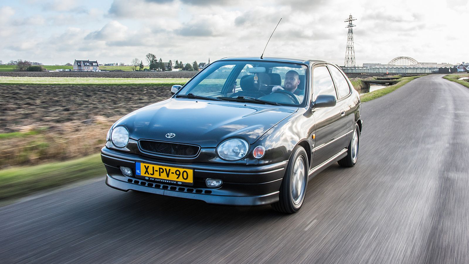 Toyota, Corolla G6R, exterieur, schuinvoor