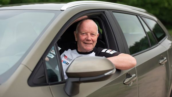 Toyota Corolla GR sport, exterieur, zijkant, Jaap van Barneveld