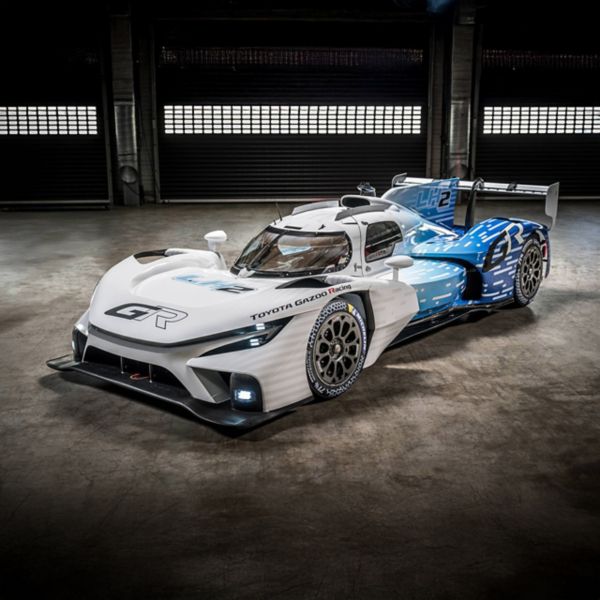 Toyota Gazoo Racing GR LH2 Racing Concept driekwart vooraanzicht