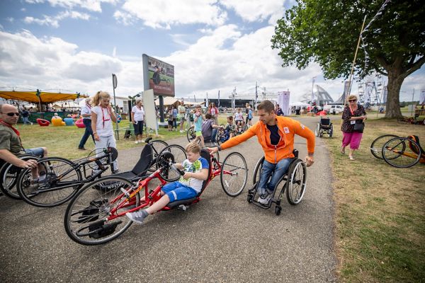 Toyota, Go, Experience, handbike