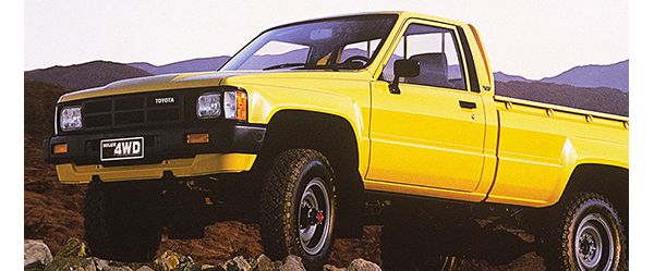 Toyota Hilux, 1983, exterieur, linksvoor, geel