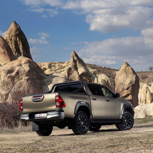 Toyota, Hilux, Hybrid, 48V, exterieur, stilstaand, achterkant