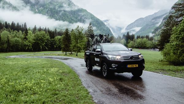 Toyota, Hilux, exterieur, driekwart, linksvoor, hero