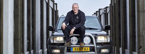 Toyota Land Cruiser, exterieur, voorkant, zwart, John van den Eijnde