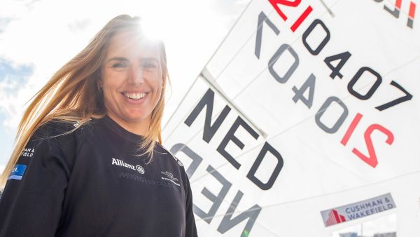 Toyota, Marit Bouwmeester, close-up, naast zeil