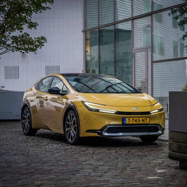 Toyota Prius 5, exterieur, voorzijde