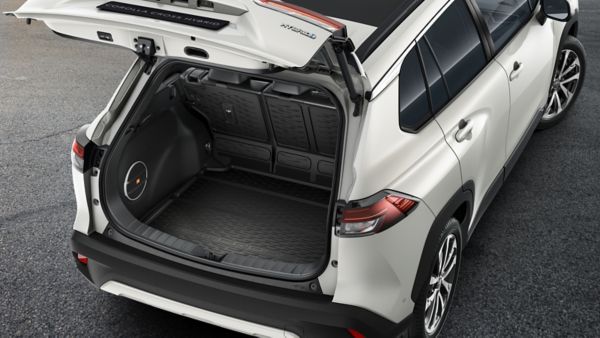 Toyota Corolla Cross Hybrid bagajı