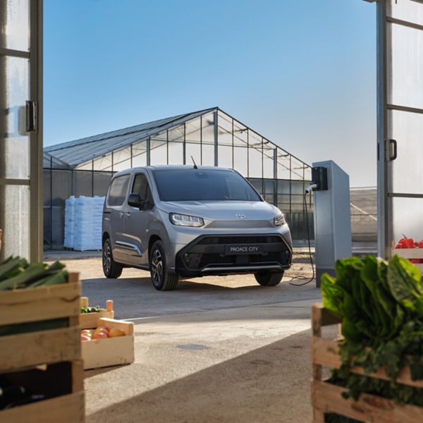 Toyota Proace City vooraanzicht leasen