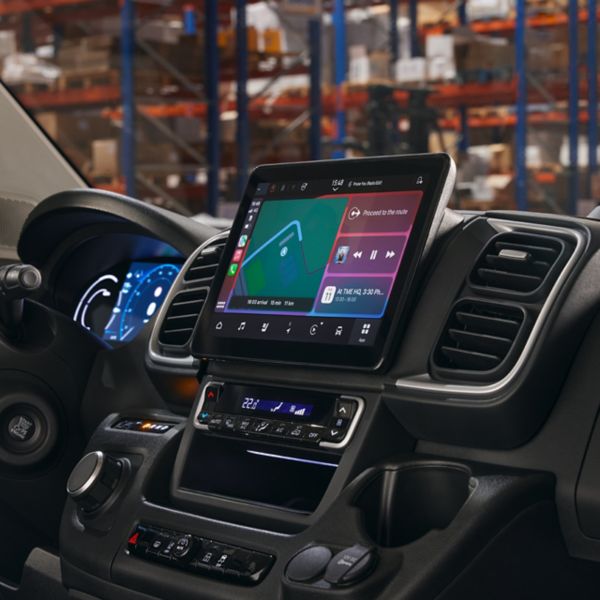 Toyota Proace Max Electric 2025 close-up dashboard