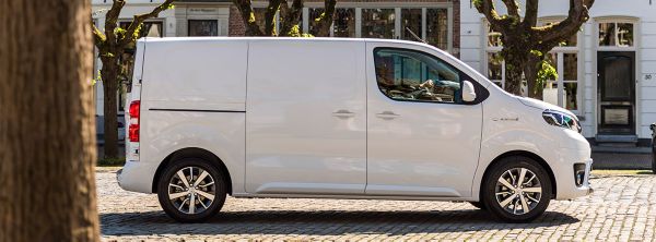 Toyota Proace ev, exterieur, zijkant, wit