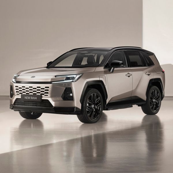 Toyota-RAV4-driekwart-vooraanzicht