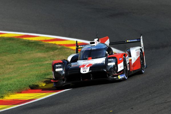 Toyota TS050 HYBRID, exterieur, voorkant, circuit, bocht