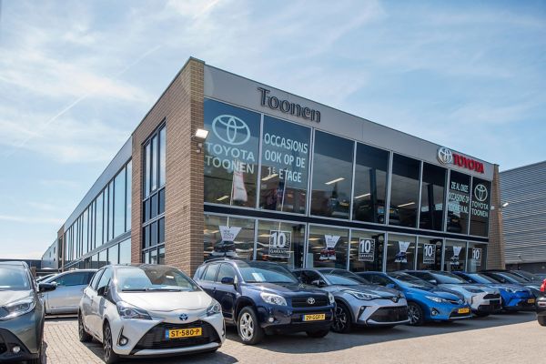Toyota, Toonen, dealer, pand