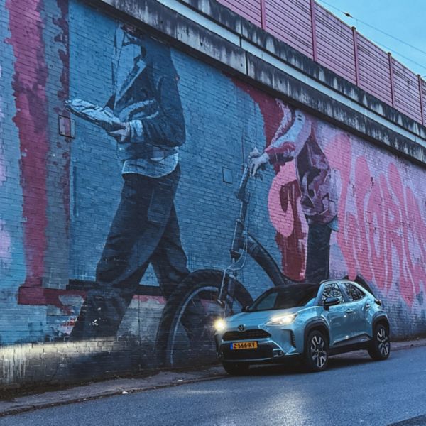 Toyota Yaris Cross, linker zijaanzicht, in Aken