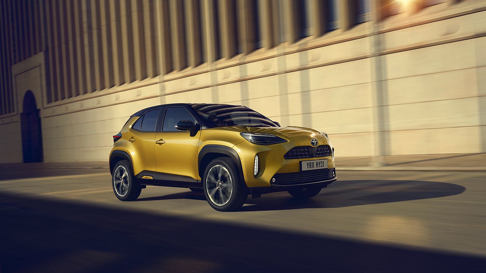 Toyota-Yaris-cross-exterieur-voorkant-geel