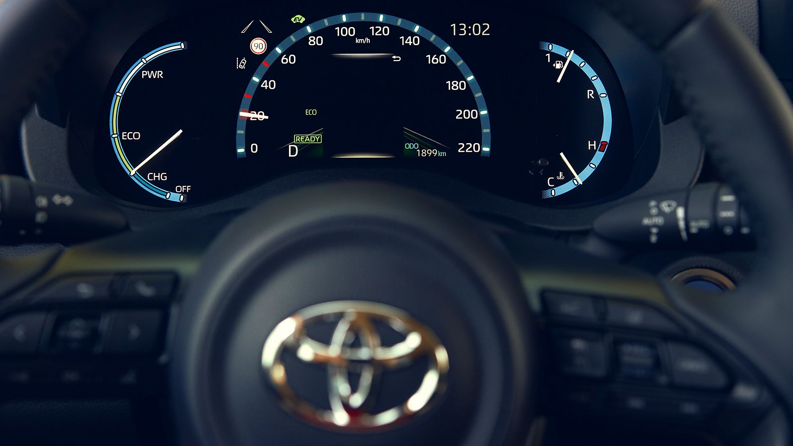 Toyota-Yaris-cross-interieur-stuur