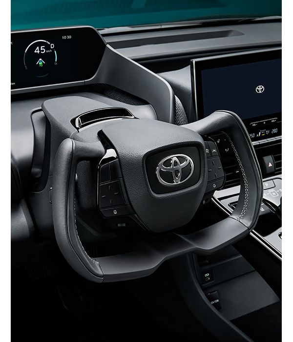 Toyota bZ, interieur, dashboard, stuur