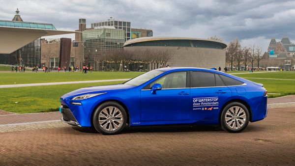 Toyota, exterieur, Mirai, Rentacab, zijkant, blauw