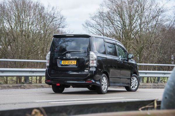 Toyota, exterieur, Voxy, DavidMan, schuinachter