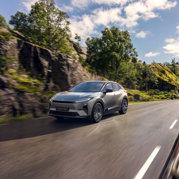 Toyota, exterieur, linker vooraanzicht, dynamisch, CSUV