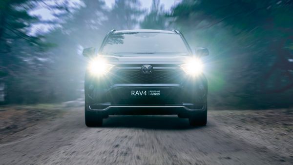 Toyota RAV4 Plugin exterieur voorkant koplampen grijs