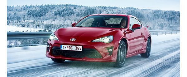 Toyota GT86 driving on icy road