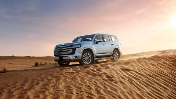 Toyota Land Cruiser 300