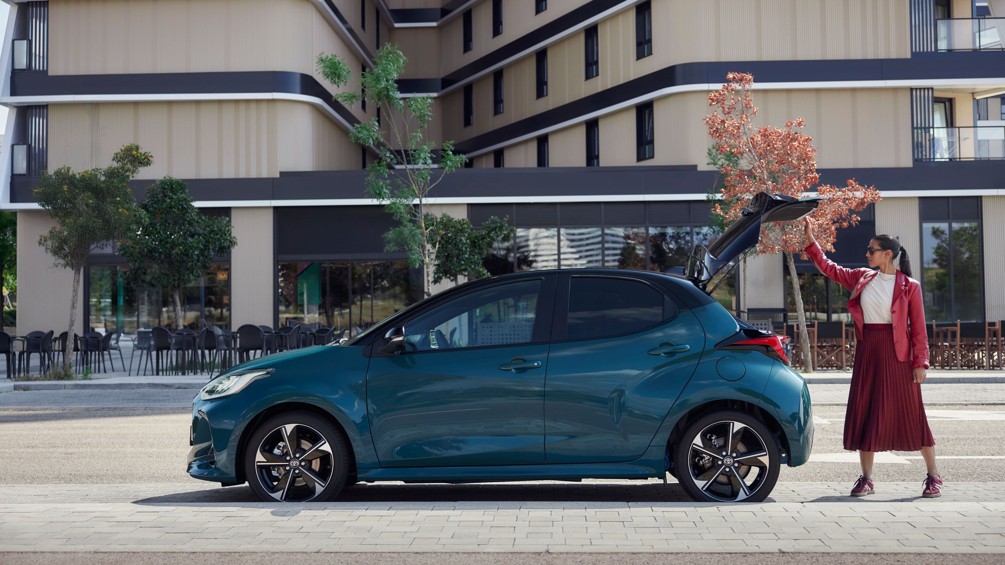 Toyota Yaris 1.5 Hybrid – obrázok 1