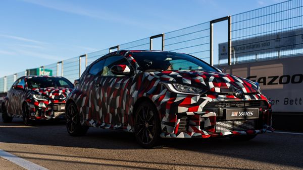 Toyota Yaris GR exterieur driekwart linksvoor