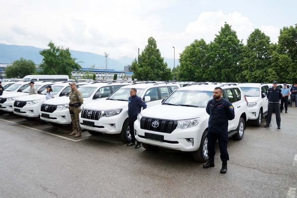 37 Toyota Land Cruiser za efikasnije provođenje zakona