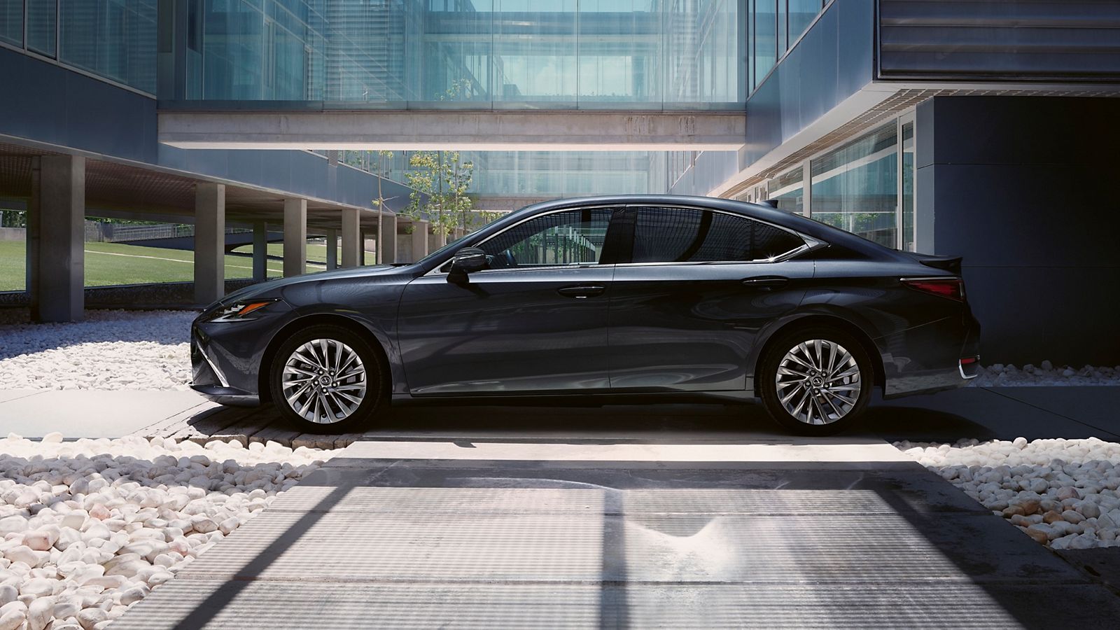 UA-ES-1920-1080-rotated:Large-Landscape (1600×900)