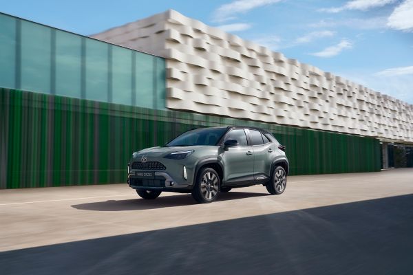 Toyota Yaris Cross driving along a road