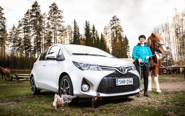 Katri Heikkilä ja Toyota Yaris