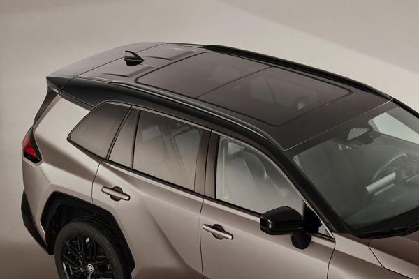 Yeni Nesil RAV4 üstten görünümü