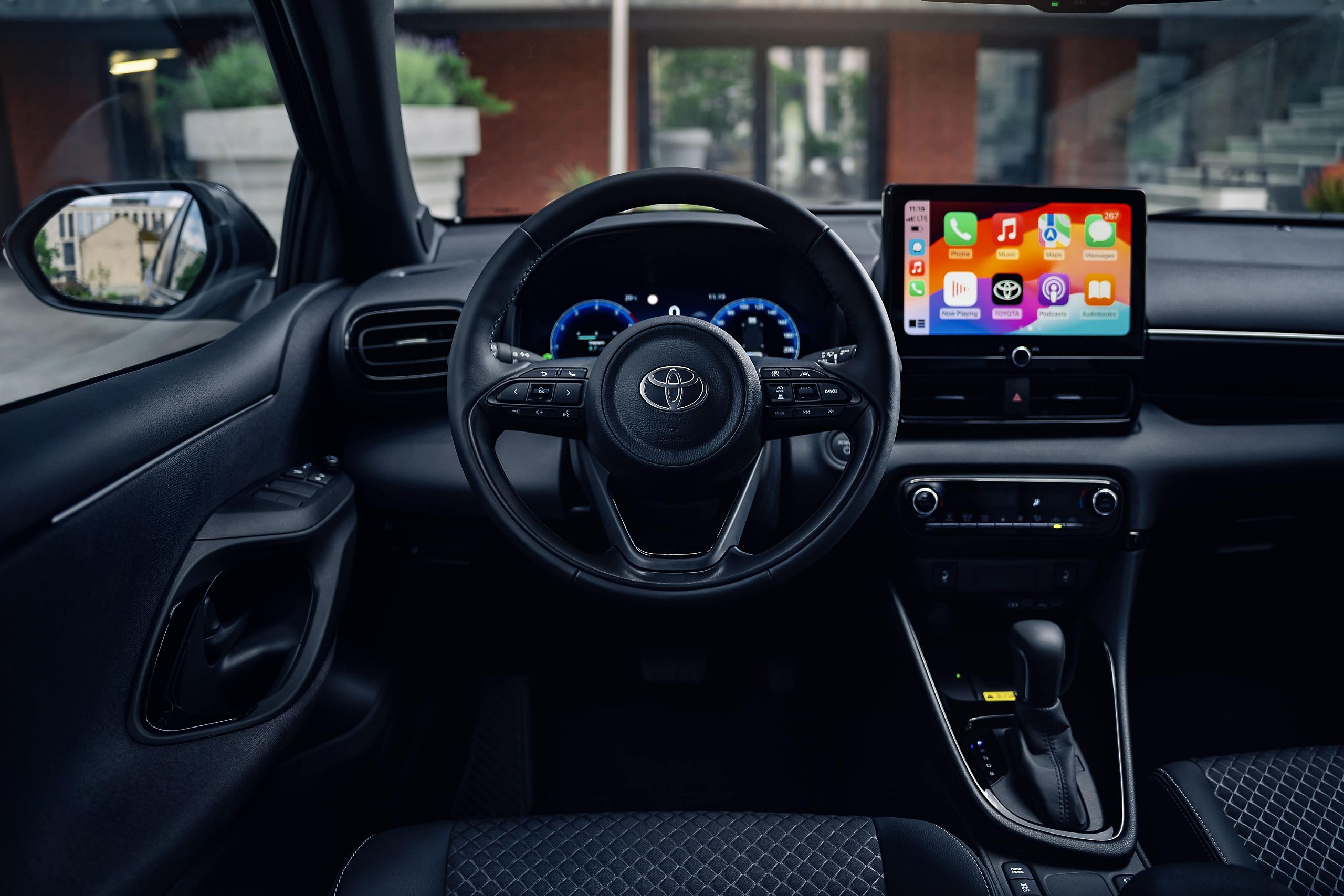 тойота Яріс