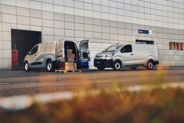 The Proace’s roomy and flexible interior 