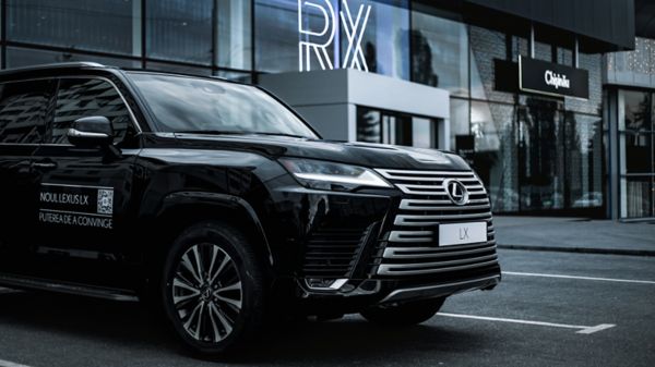 Lexus LX