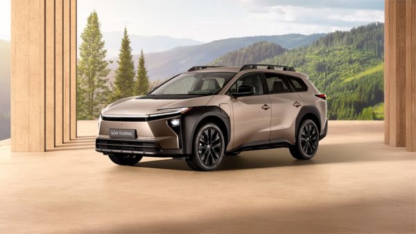 a vadonatúj Toyota bZ4X Touring
