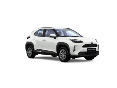 Weißer Toyota Yaris Cross auf weißem Hintergrund