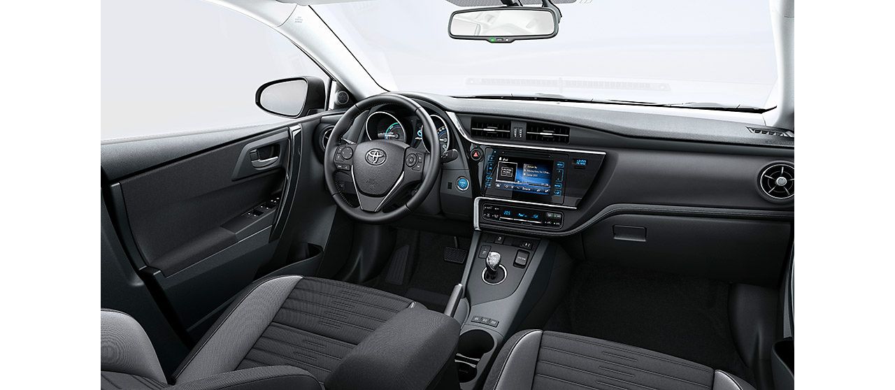 Toyota Auris, un compacto renovado más cómodo y espacioso