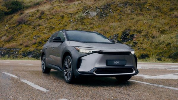 Los coches eléctricos tienen etiqueta cero de la DGT