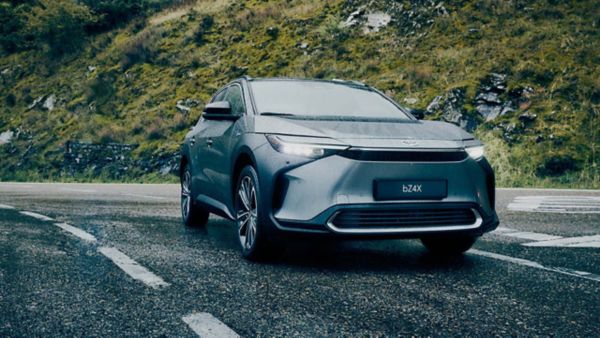 Vehículo con etiqueta CERO Prius Plug-in